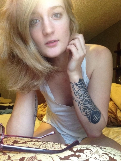Hot Girl Captures Herself Pleasuring in Bed
