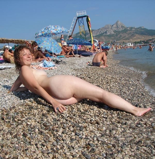 Explicit Woman with Hairy Pussy on Beach: Uncensored Beach Voyeur Porn