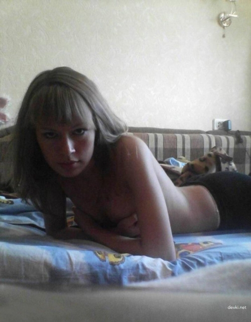Russian Girl's Erotic Selfie: Sultry and Sensual Russian Beauty Exposed