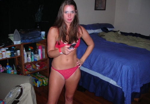 Beautiful Cock Sucker: Explicit Blowjob Porn Photo