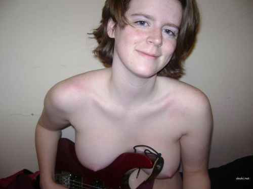 Nude with Freckles (Part 3): Explicit Photos of a Naked Woman with Freckles