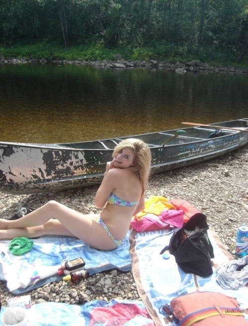 Busty babe gives hot blowjob to her boyfriend - XXX oral sex action