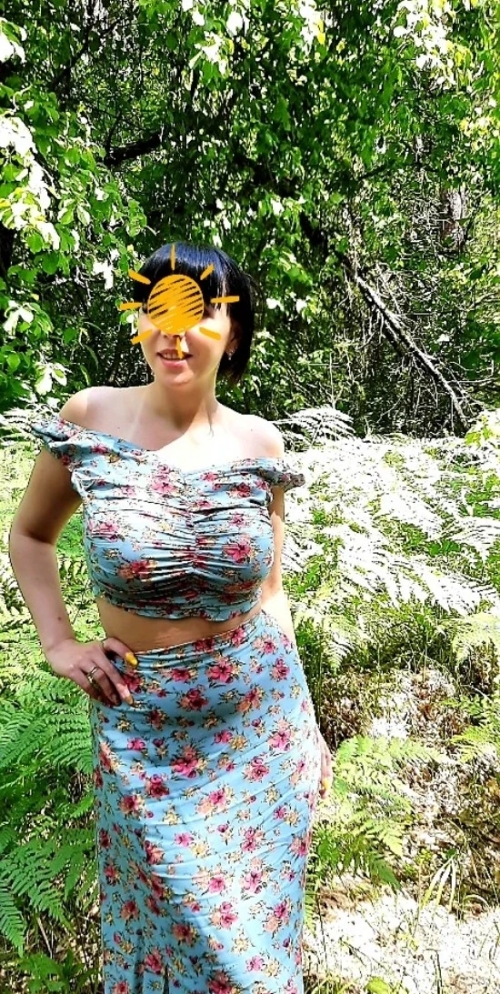 Sensual Forest Photoshoot: Explicit Erotic Set in the Woods