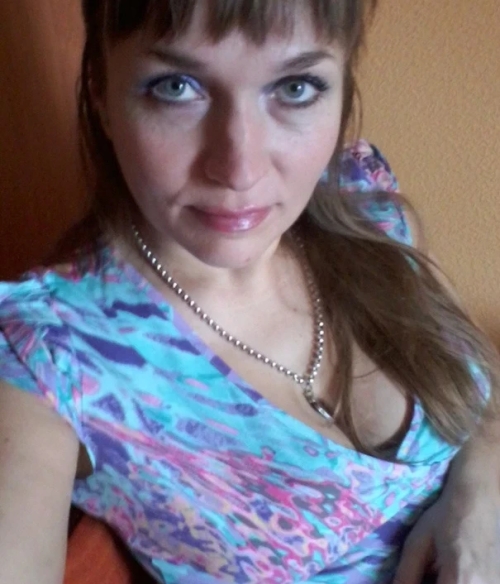 Sultry Selfie of Anuta Angelova: Seductive Pose in Lingerie!