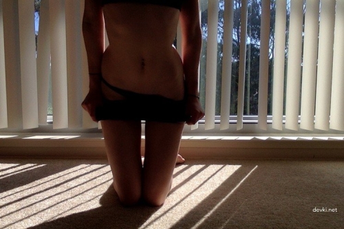 Slim Beauty Inserts Anal Tail: Explicit Anal Play with Hot Babe