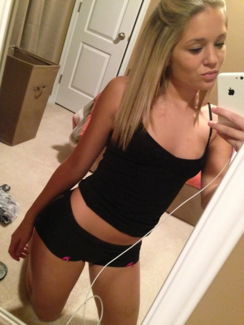 Captivating curves of naughty college girl in hardcore action