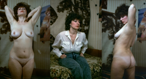 Mature 90s MILF: Explicit Vintage Porn Photo of a Busty Mature Lady