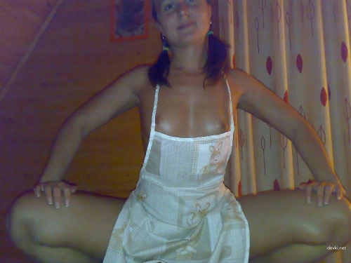 Hot Wife Porn Photos: Explicit XXX Images of Horny Wife in Action