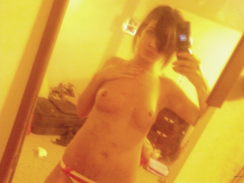 My Pussy Craves Sex: Explicit Russian Porn Photo