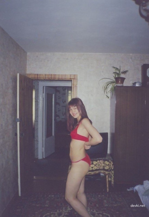 Sexy at 38: Stunning Russian Beauty Defies Age with Youthful Looks