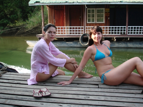 Glamour vs. Natural: Intimate Home Photos with Cute Girls