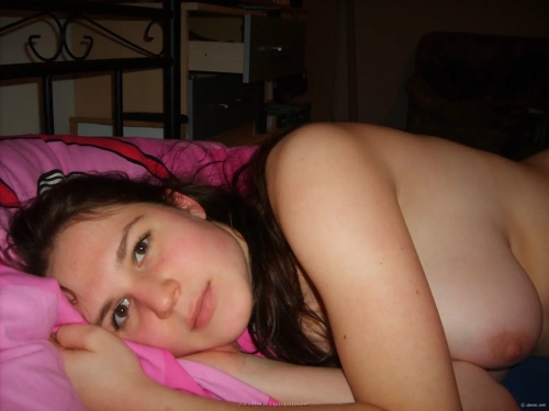 Guy pounds his girlfriend hard - Explicit amateur couple sex tape