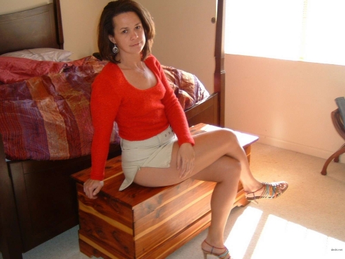 Hot woman spreads legs and fucks herself - explicit solo masturbation