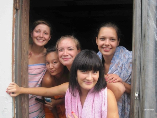Hot Girls Relaxing at the Dacha: Steamy Summer Getaway Exposed!