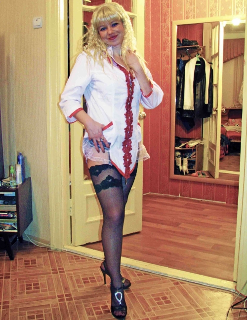 Sexy Photos of My Sister: Revealing and Provocative Images