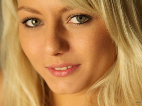 Enchanting Fairy Tale Girl in Seductive Pose - Sensual Fantasy Beauty Portrait