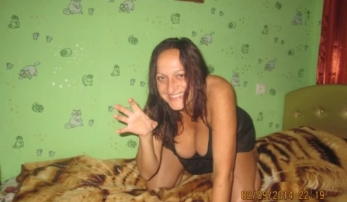 Seductive Tigeress - Exotic Beauty in the Wild