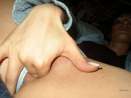 Hot Student's Home Photos: Explicit Amateur Selfies