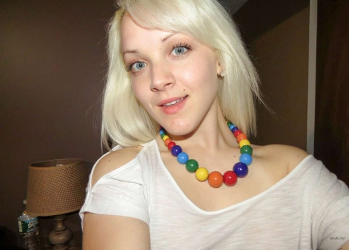 Sweet Blonde Masturbates with Fingers - Explicit Solo Porn