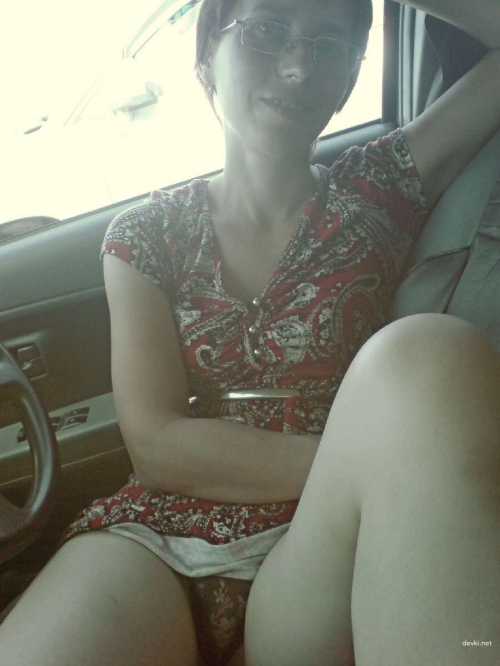 Intimate Photo of Acquaintance Woman - Explicit Private Image