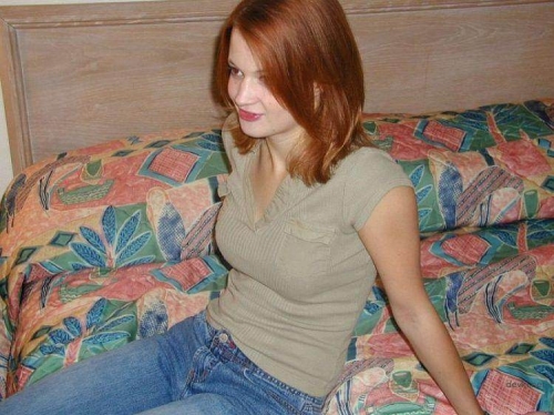 Hot Redhead Babe Gets Fucked Hard in Steamy Sex Session