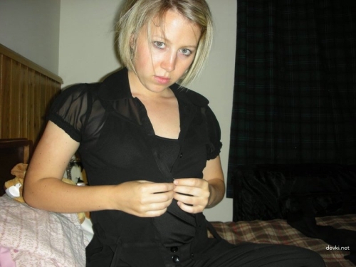 Girl Reveals Her Wet Slit: Explicit Close-Up Photo Displaying Young Woman's Intimate Parts