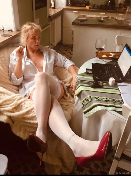 Masha Remote Work Nude Stockings: Explicit and Bold Photoshoot
