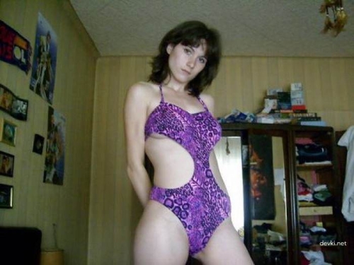 Naked Wife Poses Seductively for Husband - Explicit Erotic Photo
