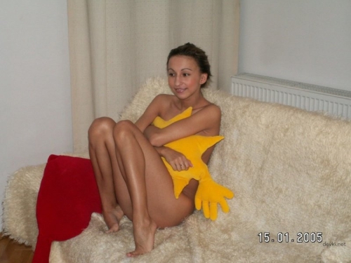 Ex- Girlfriend Exposed Naked: Explicit Photos Leaked Online