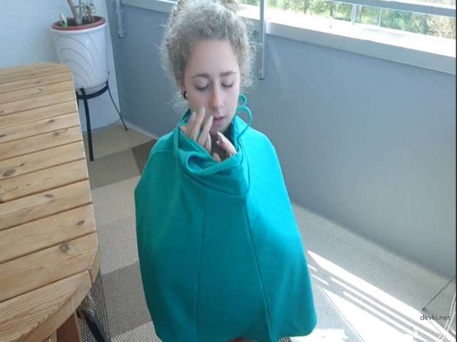 Curly-Haired Babe's Wild Homemade Sex Tape