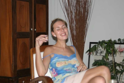 Fit MILF Over 40+ in Explicit Porn Photo