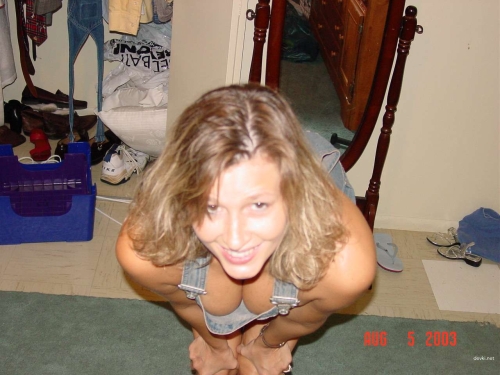 Juicy Woman Porn Photo - Wet and Wild Solo Action