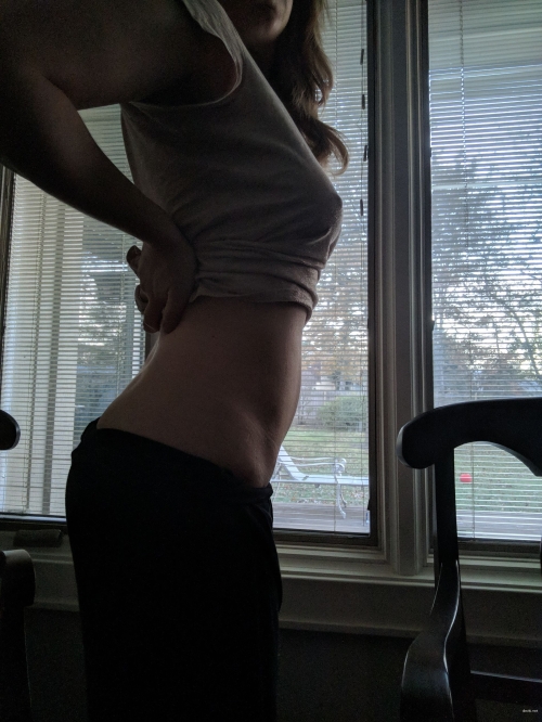 Mature Woman Shows Off Slim Body in Explicit Display