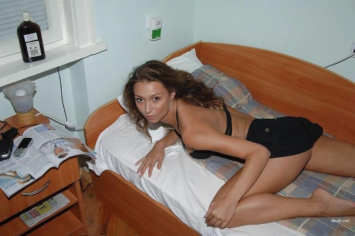 Explicit Photos of Gorgeous Girl: Intimate and Sensual Shots