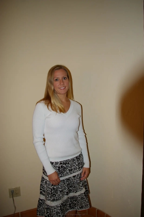 Explicit Private Sex Photos of a Very Depraved Woman - Hardcore XXX Pics