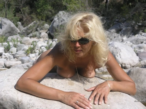 Explicit Cafe Employee Personal Photos: Forbidden and Sensational!