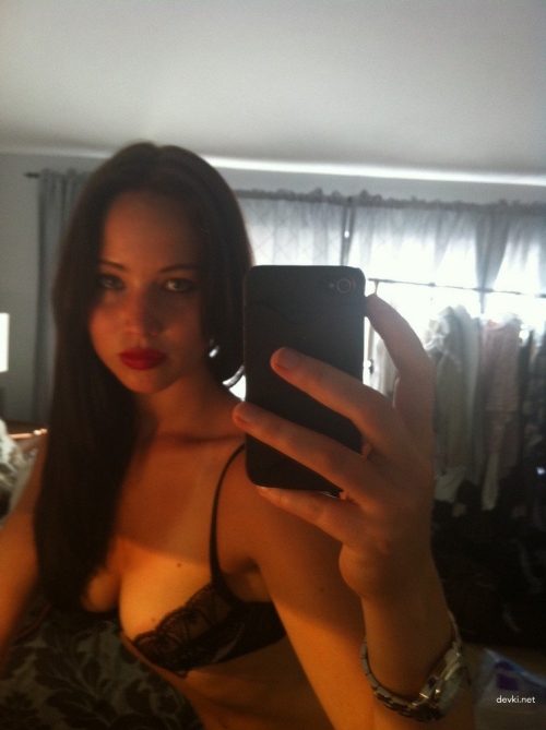 Jennifer Lawrence XXX Photo - Naked Celeb Exposed in Hardcore Sex Scene
