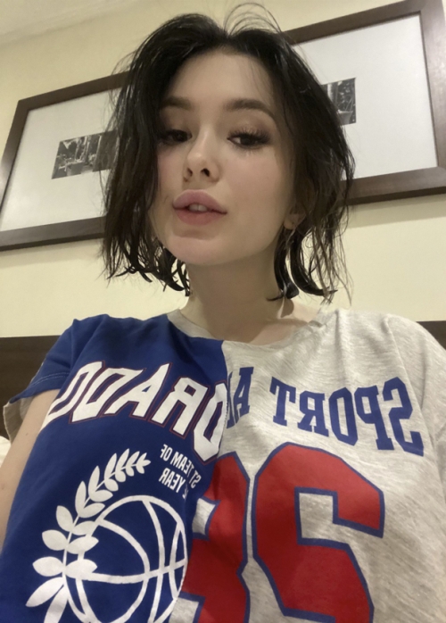 Hot Naked Teen Showing Off Her Huge Beautiful Boobs