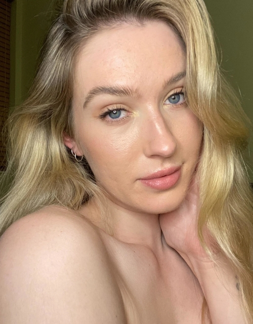 Seductive Nude Photoshoot by Slim Blonde - Explicit Erotic Imagery