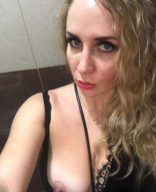 Elena Exquisite Beauty Fully Exposed - Explicit Porn Photo