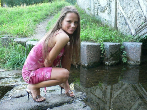 Sexy Legs: Hot Russian Girls Showing Off Their Gorgeous Limbs