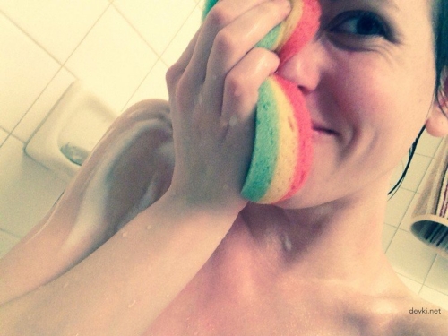 Explicit Nude Photo Shoot in Bathtub - Naked Woman Poses