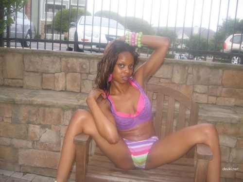 Black woman strips naked - explicit nude photo