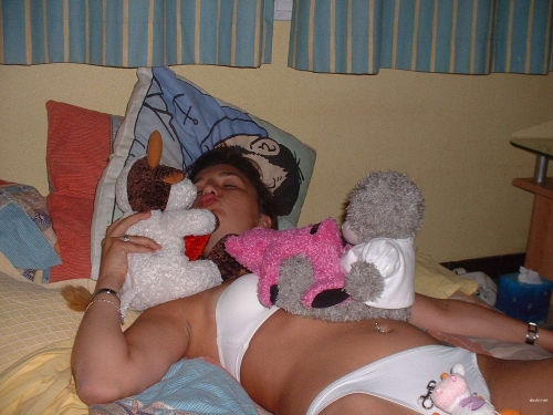 Sexy Teen Sucks Cock: Explicit Blowjob Photo