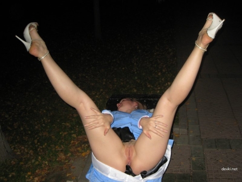 Explicit Nude Stroll: Private Naked Walk Photo Shoot