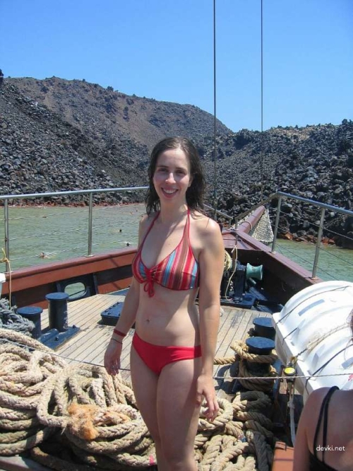 Wild Vacation with Girlfriend: Hot XXX Adventure
