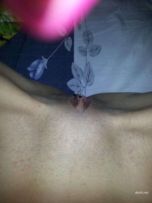 Sweet Pussy Exposed: Explicit Close-Up Photo of My Juicy Vagina