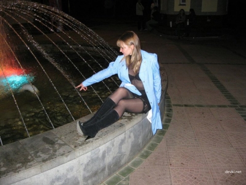Stripped on the Way Home: Explicit Outdoor Nudity Caught on Camera