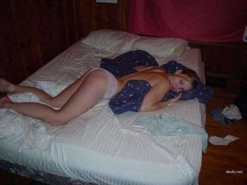 Naked Blonde Poses Seductively - Explicit Nude Photoshoot