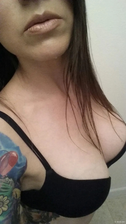 Slender and Skinny: Natural Beauty Fucks Herself - Explicit Solo Porn Photo